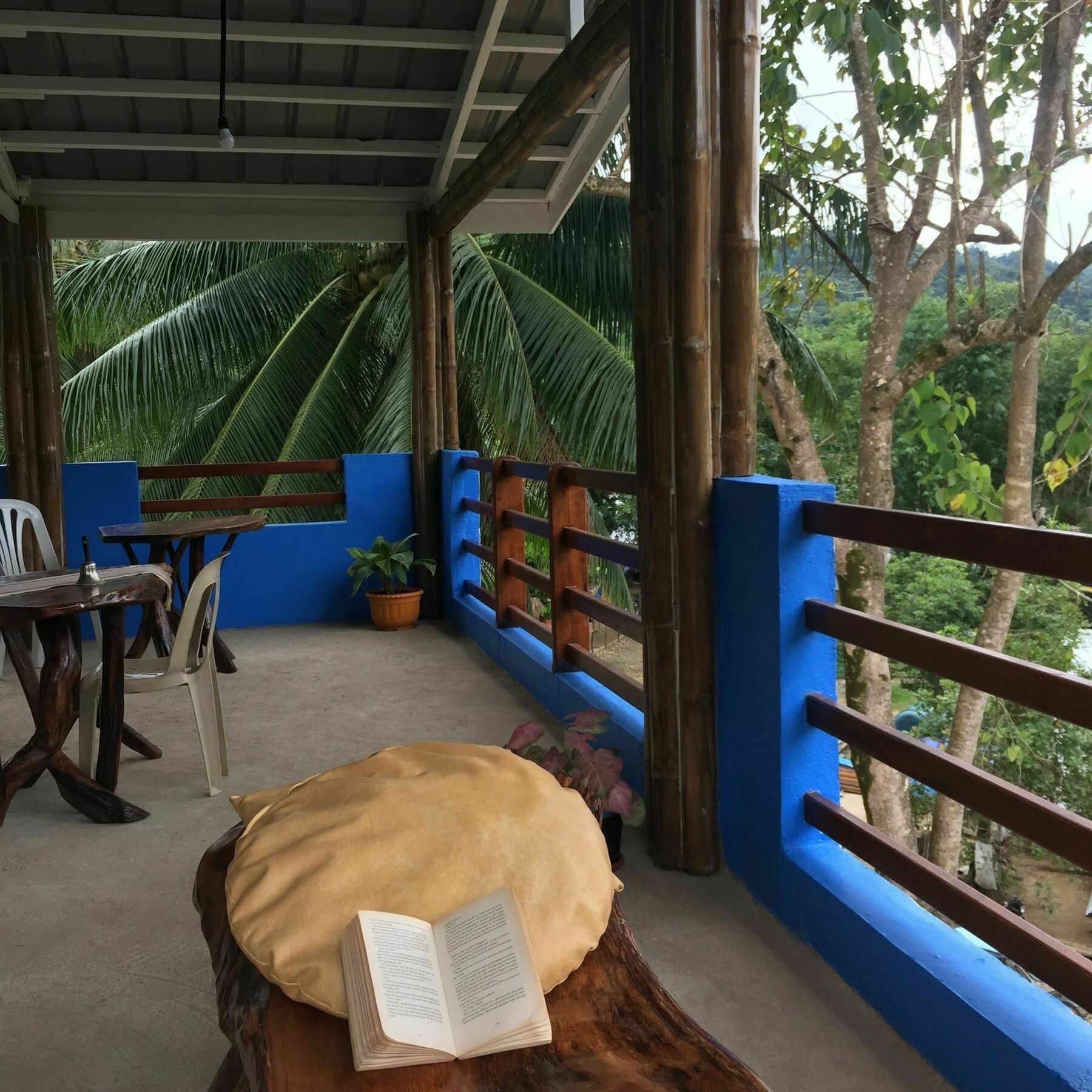 אל נידו Oyo 712 Island Hop Nido Hostel מראה חיצוני תמונה