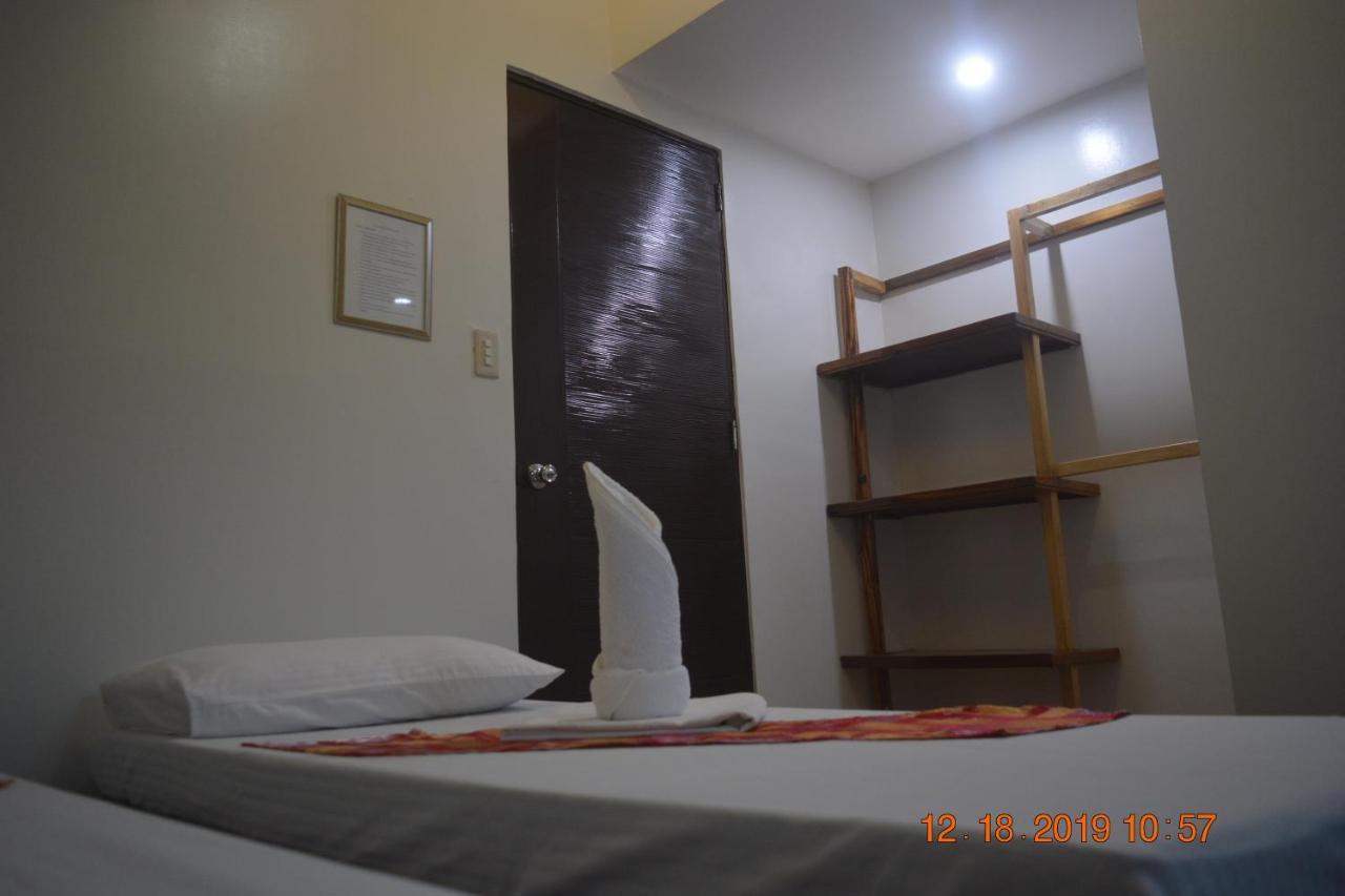 אל נידו Oyo 712 Island Hop Nido Hostel מראה חיצוני תמונה